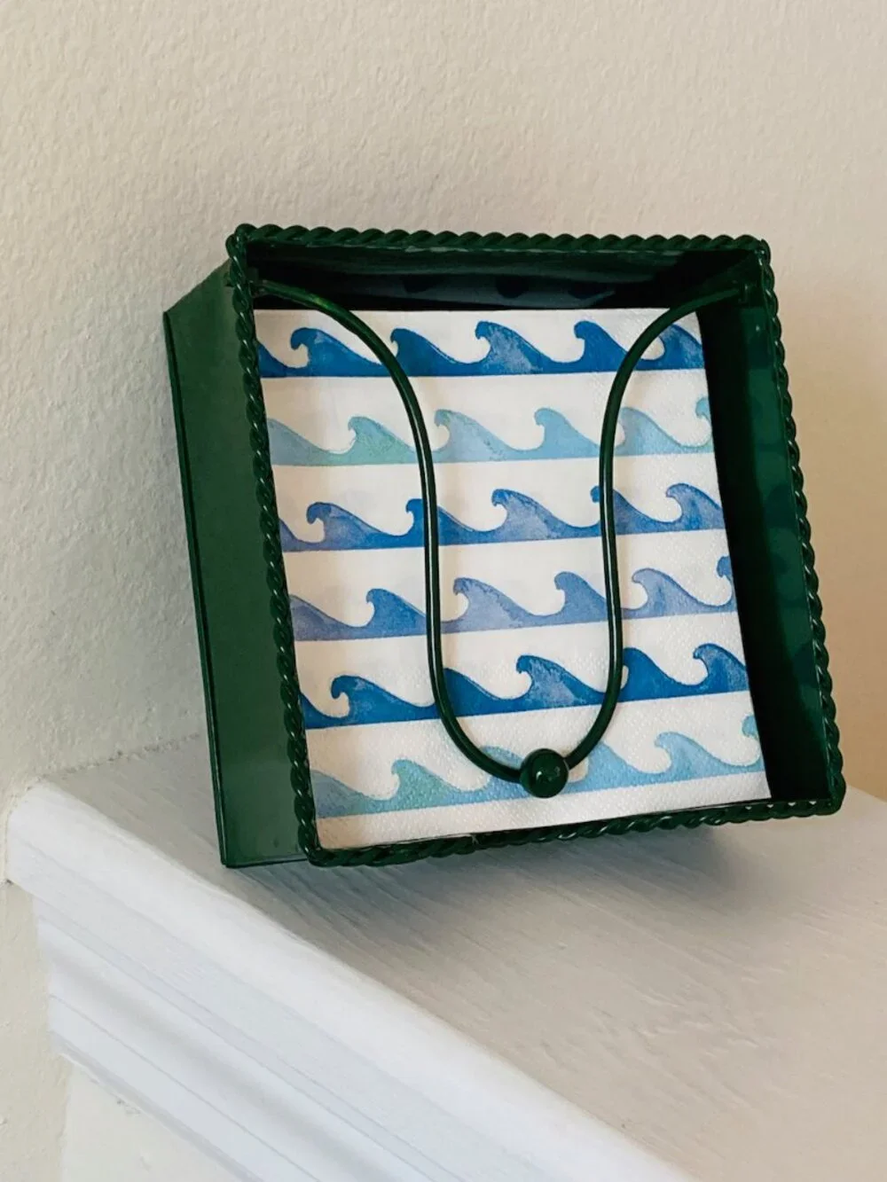 NWT Michel Design Works Cocktail Napkin Holder Green Metal with Keeper 5.5